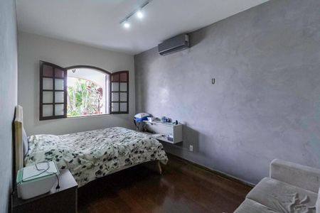Casa à venda com 430m², 4 quartos e 6 vagasQuarto 1
