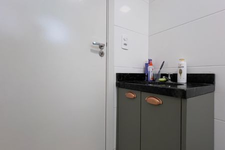 Apartamento para alugar com 49m², 2 quartos e 1 vaga Apartamento para alugar com 49m², 2 quartos e 1 vagaBanheiro