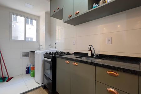 Apartamento para alugar com 49m², 2 quartos e 1 vaga Apartamento para alugar com 49m², 2 quartos e 1 vagaCozinha e Área de Serviço