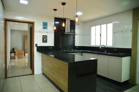 Casa à venda com 540m², 3 quartos e 1 vagaCozinha casa 1