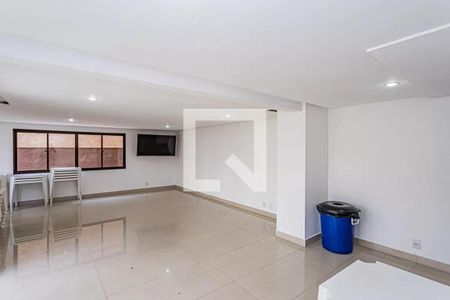 Apartamento à venda com 46m², 2 quartos e 1 vaga Apartamento à venda com 46m², 2 quartos e 1 vagaÁrea comum - Salão de festas