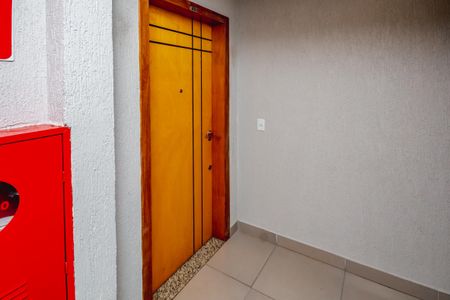 Apartamento à venda com 112m², 3 quartos e 1 vaga Apartamento à venda com 112m², 3 quartos e 1 vagaPorta