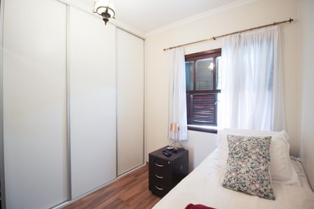 Casa à venda com 118m², 3 quartos e 3 vagas Casa à venda com 118m², 3 quartos e 3 vagasQuarto 1