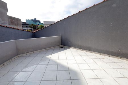 Casa à venda com 300m², 4 quartos e 5 vagas Casa à venda com 300m², 4 quartos e 5 vagasVaranda Quarto 1