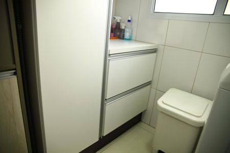 Apartamento à venda com 56m², 2 quartos e 1 vagaÁrea de Serviço