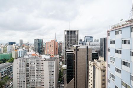 Vista da Sala de apartamento à venda com 2 quartos, 80m² em Bela Vista, São Paulo