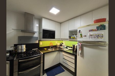 Apartamento à venda com 108m², 3 quartos e 1 vaga Apartamento à venda com 108m², 3 quartos e 1 vagaCozinha/área de serviço