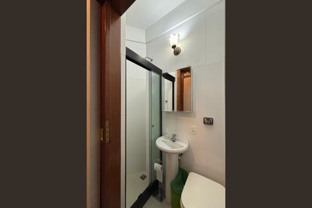 Apartamento à venda com 108m², 3 quartos e 1 vaga Apartamento à venda com 108m², 3 quartos e 1 vagaBanheiro da Suíte 2