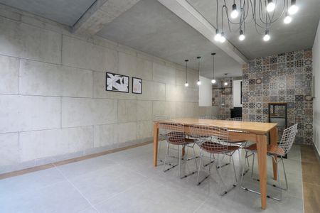 Apartamento à venda com 25m², 1 quarto e sem vagaÁrea comum - Salão de festas
