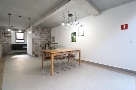 Apartamento à venda com 25m², 1 quarto e sem vagaÁrea comum - Salão de festas