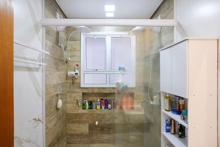 Casa à venda com 160m², 3 quartos e 2 vagasBanheiro