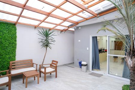 Casa à venda com 160m², 3 quartos e 2 vagasQuintal