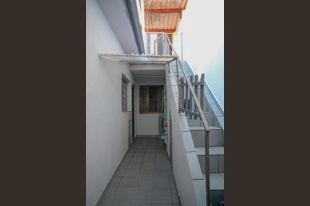 Casa à venda com 60m², 2 quartos e 2 vagas Casa à venda com 60m², 2 quartos e 2 vagasCorredor Externo