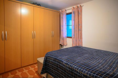 Casa à venda com 60m², 2 quartos e 2 vagas Casa à venda com 60m², 2 quartos e 2 vagasQuarto 2