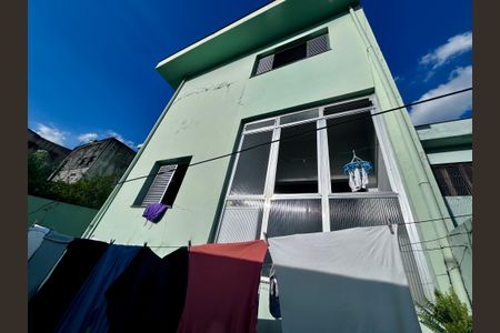 Casa à venda com 316m², 3 quartos e 2 vagas Casa à venda com 316m², 3 quartos e 2 vagasQuintal