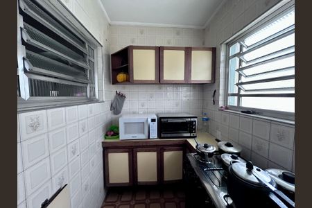 Casa à venda com 316m², 3 quartos e 2 vagas Casa à venda com 316m², 3 quartos e 2 vagasCozinha