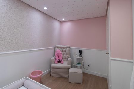 Casa de condomínio à venda com 220m², 3 quartos e 3 vagas Casa de condomínio à venda com 220m², 3 quartos e 3 vagasQuarto 2