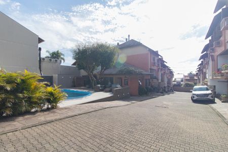 Casa de condomínio à venda com 220m², 3 quartos e 3 vagas Casa de condomínio à venda com 220m², 3 quartos e 3 vagasÁrea comum