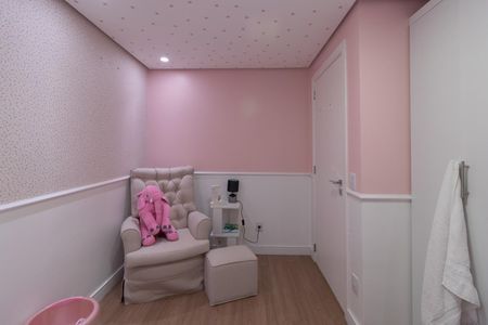 Casa de condomínio à venda com 220m², 3 quartos e 3 vagas Casa de condomínio à venda com 220m², 3 quartos e 3 vagasQuarto 2