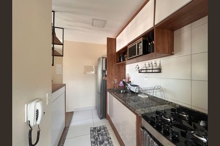Apartamento à venda com 58m², 2 quartos e 1 vaga Apartamento à venda com 58m², 2 quartos e 1 vagaCozinha