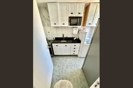 Apartamento à venda com 69m², 2 quartos e 1 vaga Apartamento à venda com 69m², 2 quartos e 1 vagaCozinha