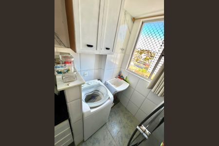 Apartamento à venda com 69m², 2 quartos e 1 vaga Apartamento à venda com 69m², 2 quartos e 1 vagaÁrea de Serviço