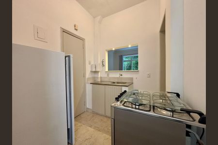 Apartamento à venda com 47m², 1 quarto e sem vaga Apartamento à venda com 47m², 1 quarto e sem vagaCozinha