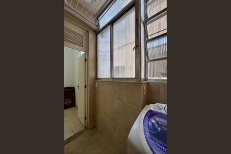 Apartamento à venda com 47m², 1 quarto e sem vaga Apartamento à venda com 47m², 1 quarto e sem vagaÁrea de serviço