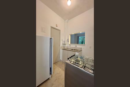 Apartamento à venda com 47m², 1 quarto e sem vaga Apartamento à venda com 47m², 1 quarto e sem vagaCozinha