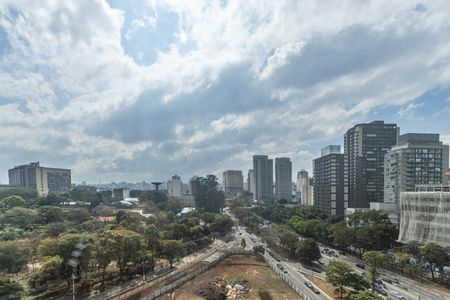 Studio à venda com 35m², 1 quarto e sem vaga Studio à venda com 35m², 1 quarto e sem vagaVista/Studio