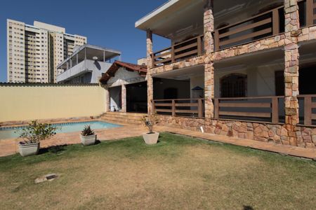 Casa para alugar com 580m², 6 quartos e 4 vagasÁrea comum