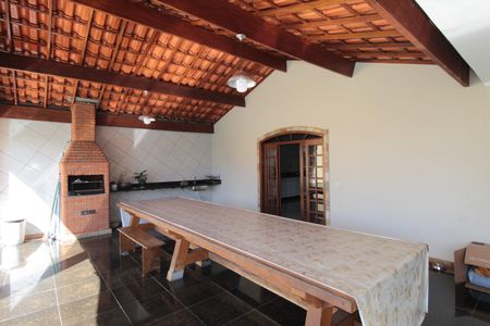 Casa para alugar com 580m², 6 quartos e 4 vagasÁrea Gourmet