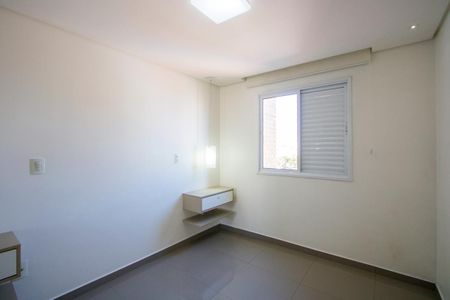 Apartamento à venda com 73m², 2 quartos e 2 vagas Apartamento à venda com 73m², 2 quartos e 2 vagasSuíte