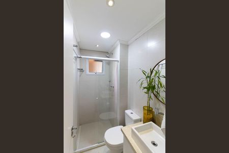 Apartamento à venda com 69m², 3 quartos e 1 vaga Apartamento à venda com 69m², 3 quartos e 1 vagaBanheiro Social