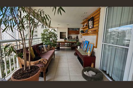 Apartamento à venda com 180m², 4 quartos e 3 vagas