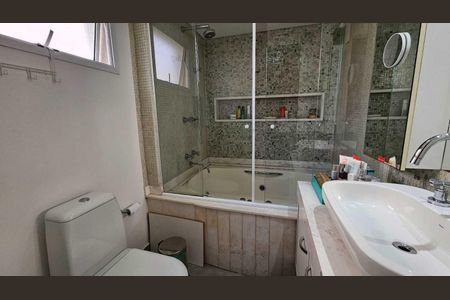 Apartamento à venda com 180m², 4 quartos e 3 vagas