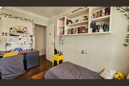 Apartamento à venda com 180m², 4 quartos e 3 vagas