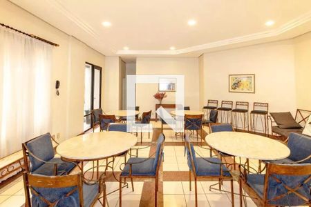 Apartamento à venda com 50m², 1 quarto e 1 vaga Apartamento à venda com 50m², 1 quarto e 1 vagaÁrea comum - Salão de festas