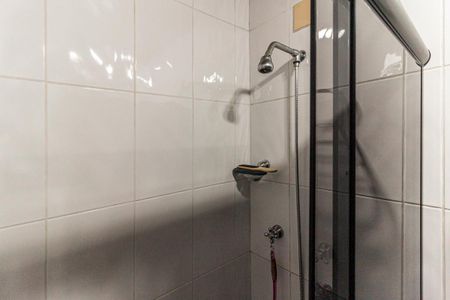 Apartamento à venda com 141m², 3 quartos e 1 vaga Apartamento à venda com 141m², 3 quartos e 1 vagaBanheiro da Suíte