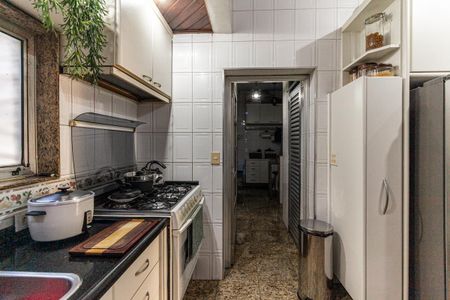 Apartamento à venda com 141m², 3 quartos e 1 vaga Apartamento à venda com 141m², 3 quartos e 1 vagaCozinha