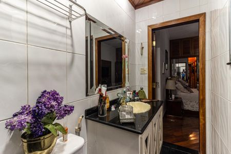 Apartamento à venda com 141m², 3 quartos e 1 vaga Apartamento à venda com 141m², 3 quartos e 1 vagaBanheiro da Suíte