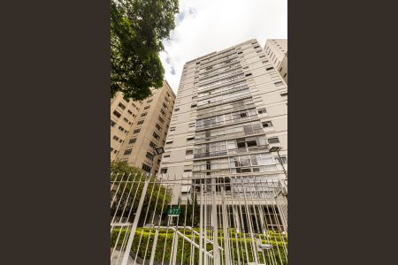 Apartamento à venda com 141m², 3 quartos e 1 vagaFachada