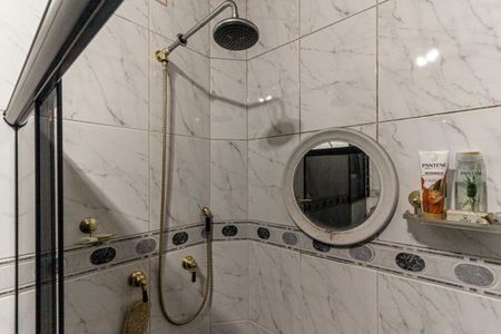 Apartamento à venda com 141m², 3 quartos e 1 vaga Apartamento à venda com 141m², 3 quartos e 1 vagaBanheiro