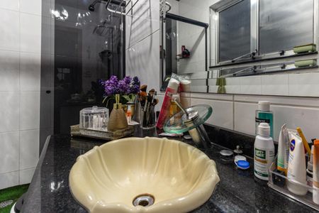 Apartamento à venda com 141m², 3 quartos e 1 vaga Apartamento à venda com 141m², 3 quartos e 1 vagaBanheiro da Suíte