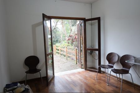 Casa para alugar com 278m², 4 quartos e 2 vagasQuarto