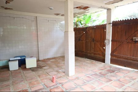 Casa para alugar com 278m², 4 quartos e 2 vagasGaragem