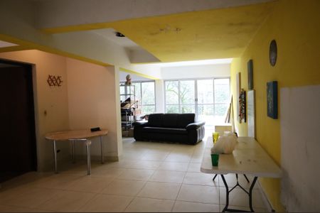 Casa para alugar com 278m², 4 quartos e 2 vagasEspaço festas