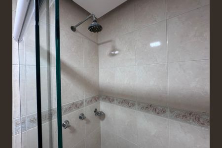 Apartamento à venda com 110m², 3 quartos e 1 vaga Apartamento à venda com 110m², 3 quartos e 1 vagaBanheiro Social