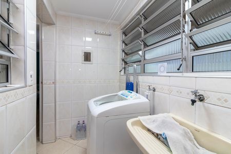 Apartamento à venda com 58m², 2 quartos e 1 vagaÁrea de Serviço