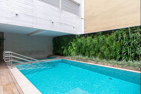 Apartamento à venda com 64m², 2 quartos e 1 vagaÁrea comum - Piscina